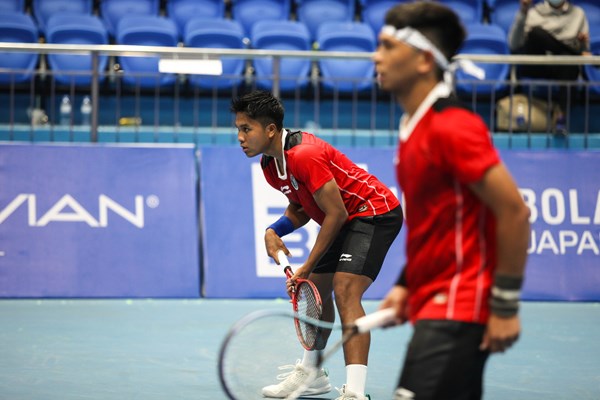Tuyển quần vợt Việt Nam gặp Indonesia tại Play-off Davis Cup nhóm II - Anh 1