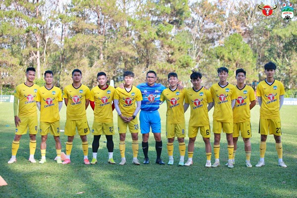 CLB Hoàng Anh Gia Lai để ngỏ khả năng dự V.League 2023 - Anh 2