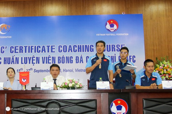 Bóng đá Việt Nam chia tay chuyên gia người Nhật Bản - Anh 1
