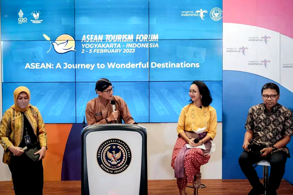 Diễn đàn Du lịch ASEAN 2023:Hành trình đến những điểm đến tuyệt vời - Anh 1