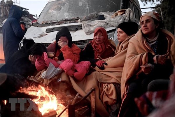 Động đất tại Thổ Nhĩ Kỳ và Syria: Ấm áp tình người giữa hoang tàn - Anh 1
