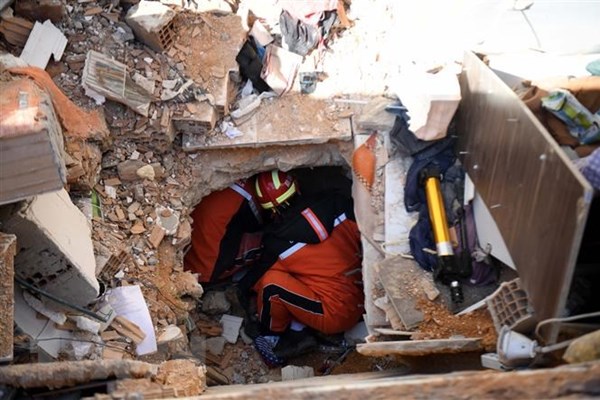 Đã có hơn 21.000 người thiệt mạng do động đất tại Thổ Nhĩ Kỳ và Syria - Anh 1