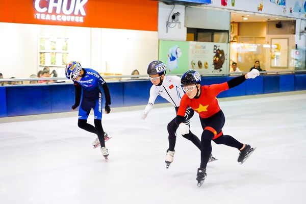 Lần đầu tiên tổ chức Giải vô địch trẻ Trượt băng tốc độ quốc gia tại Hà Nội - Anh 1