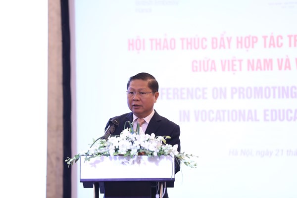 Thúc đẩy hợp tác giáo dục nghề nghiệp giữa Việt Nam và Vương quốc Anh - Anh 2