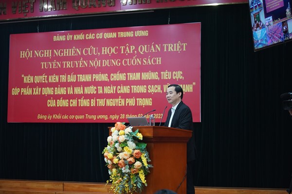 Nghiên cứu, học tập, quán triệt, tuyên truyền nội dung cuốn sách của Tổng Bí thư Nguyễn Phú Trọng về đấu tranh phòng chống tham nhũng, tiêu cực - Anh 2