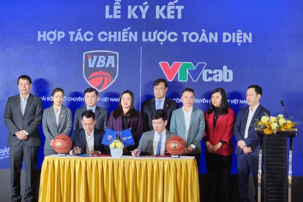 Hợp tác thúc đẩy sự phát triển của Bóng rổ chuyên nghiệp Việt Nam - Anh 1