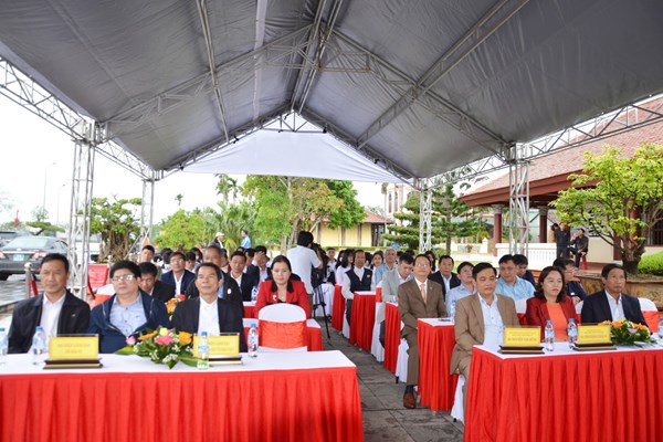 Dâng hương kỷ niệm 117 năm ngày sinh cố Thủ tướng Phạm Văn Đồng - Anh 4