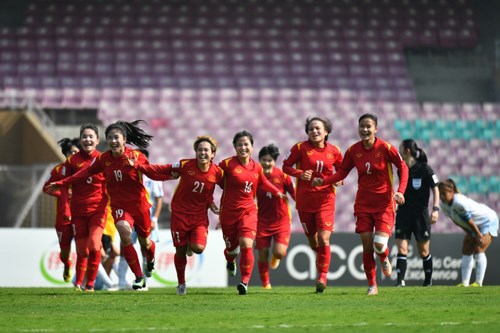 Đội tuyển bóng đá nữ Việt Nam thắng giải Fair Play 2022 - Anh 1