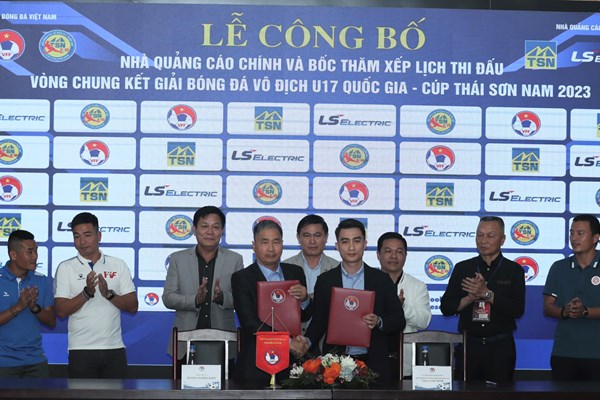 12 đội dự VCK Giải bóng đá U17 quốc gia Cúp Thái Sơn Nam - Anh 1