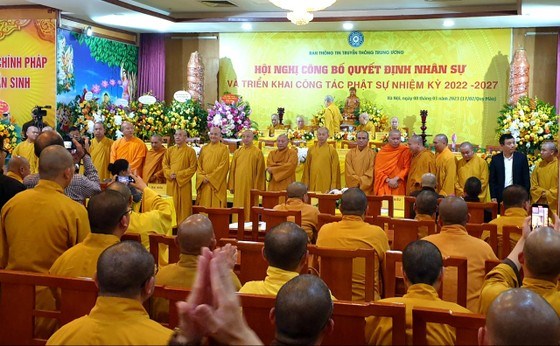 Hòa thượng Thích Gia Quang làm Trưởng ban Thông tin truyền thông Trung ương Giáo hội Phật giáo Việt Nam - Anh 2