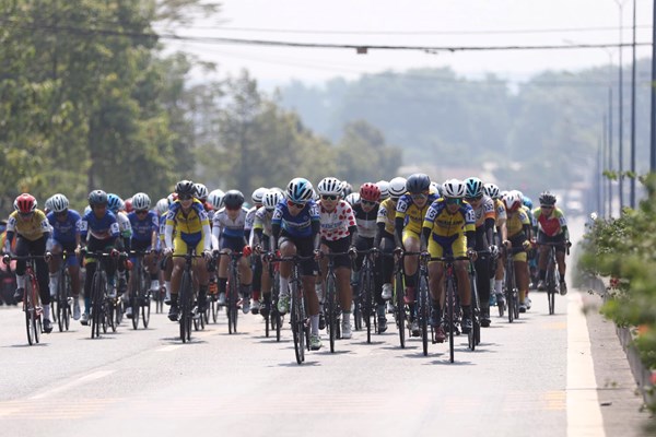 Kết thúc giải xe đạp nữ quốc tế Biwase Cup 2023 - Anh 1