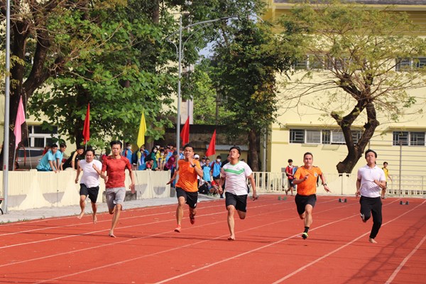 Đà Nẵng: Sôi nổi “Ngày chạy Olympic vì sức khỏe toàn dân” - Anh 3