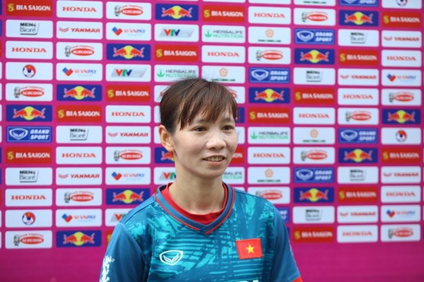 Tuyển nữ Việt Nam tích cực tập luyện chuẩn bị cho vòng loại Olympic - Anh 2