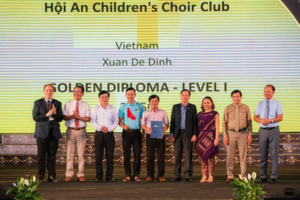 Bế mạc hội thi Hợp xướng quốc tế Việt Nam - Anh 2
