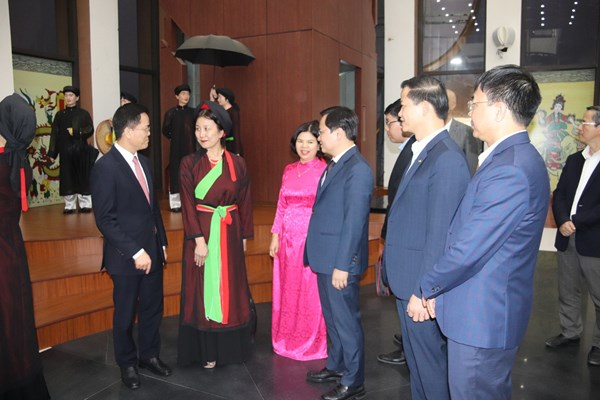 Đại sứ ngoại giao khám phá vẻ đẹp Bắc Ninh - Kinh Bắc - Anh 5