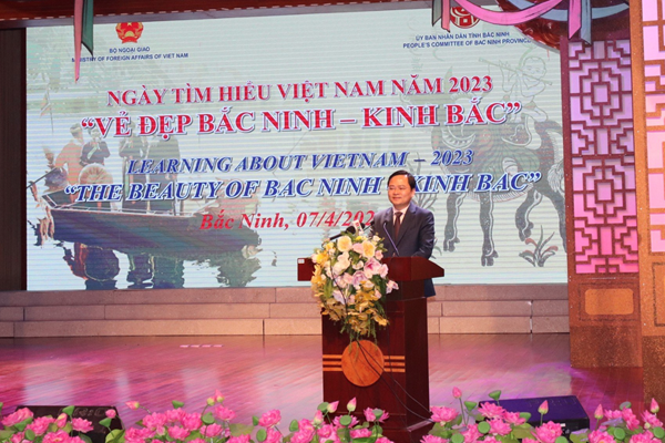 Đại sứ ngoại giao khám phá vẻ đẹp Bắc Ninh - Kinh Bắc - Anh 2