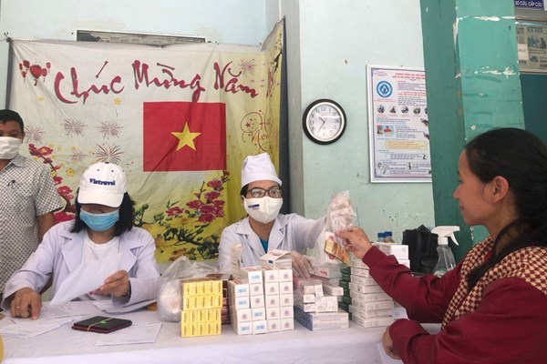 Thêm một xã miền núi Quảng Ngãi xuất hiện bệnh ghẻ - Anh 2