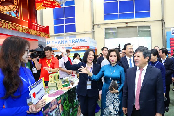 Hội chợ du lịch quốc tế Việt Nam (VITM) Hà Nội 2023 với chủ đề “Du lịch văn hóa: Lấy trải nghiệm của du khách làm trung tâm - Anh 3