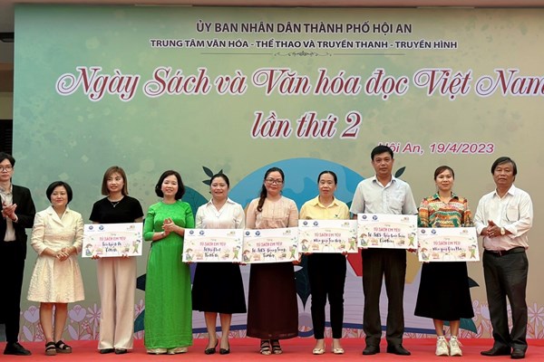 Hội An: Khai mạc Ngày sách và Văn hóa đọc Việt Nam - Anh 4