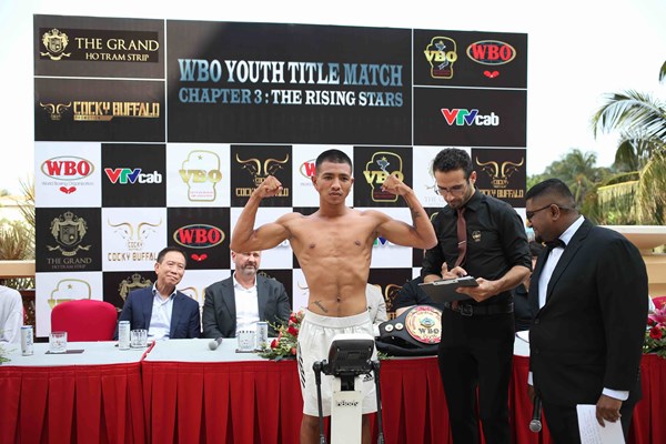 Các võ sĩ Việt Nam tự tin trước giải Boxing quốc tế WBO Chapter 3 The Rising Stars - Anh 2