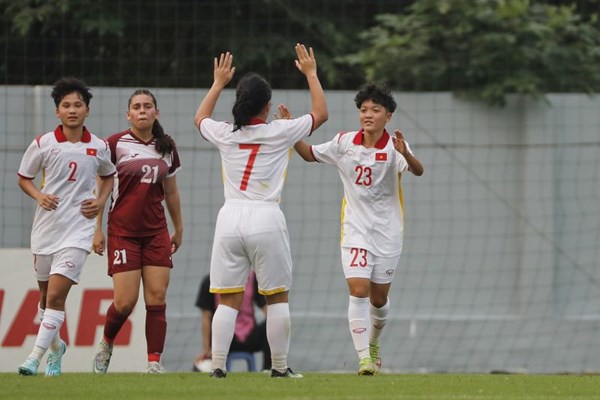 U17 nữ Việt Nam đại thắng trong ngày ra quân tại vòng loại giải châu Á - Anh 2