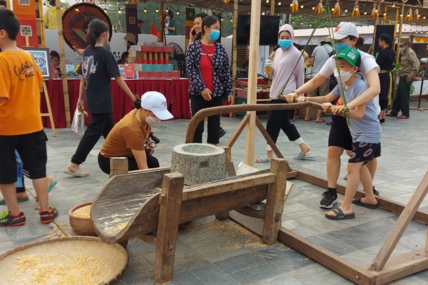 Ấn tượng Festival Khèn Mông và Lễ hội Văn hóa Ẩm thực ba miền tại Hà Giang - Anh 6