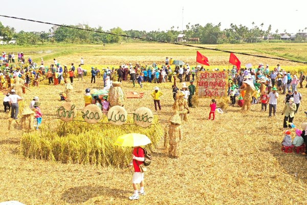 Lễ hội tôn vinh nghề trồng lúa nước - Anh 1