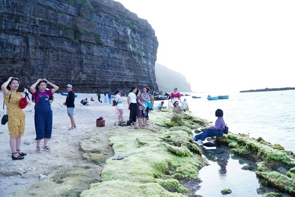 Quảng Ngãi: Khai mạc Tuần lễ Du lịch biển, đảo năm 2023 - Anh 3
