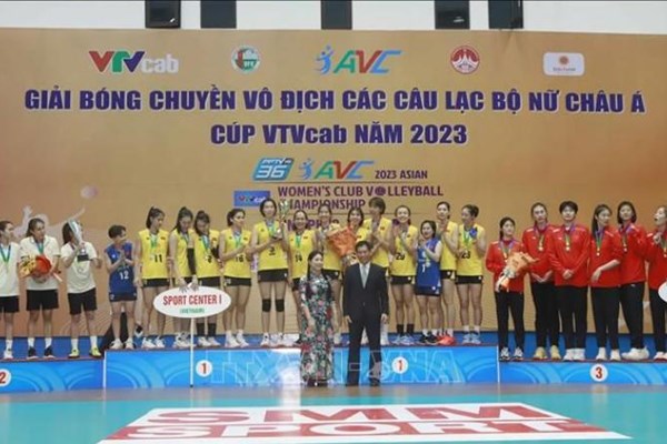 Bóng chuyền Việt Nam làm nên kỳ tích ở giải châu Á - Anh 2