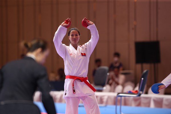 SEA Games 32: Karate Việt Nam giành liên tiếp 2 HCV - Anh 2