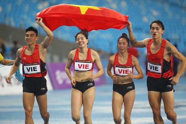 Việt Nam đoạt 30 HCV sau 3 ngày thi đấu đầu tiên tại SEA Games 32 - Anh 1