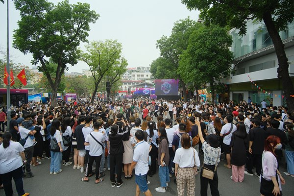 Lễ hội K-pop: Sân chơi ấn tượng dành cho người yêu văn hóa Hàn Quốc - Anh 2