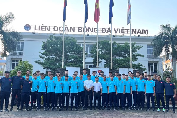 U17 Việt Nam sang Qatar tập huấn, chuẩn bị cho giải châu Á - Anh 1