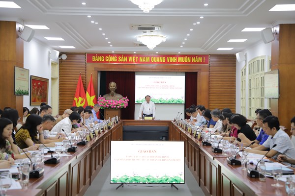 Bộ trưởng Nguyễn Văn Hùng: Chọn khâu đột phá và làm một cách căn cơ, bài bản để tạo “cú hích” trong cải cách hành chính - Anh 2