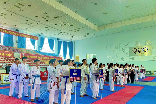 Khởi tranh Giải vô địch Karate tỉnh Bình Dương năm 2023 - Anh 1