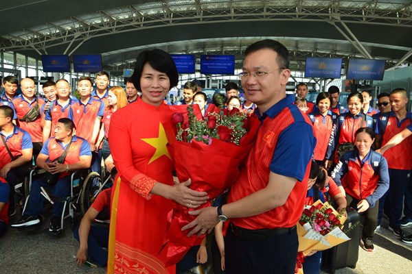 Đoàn Thể thao Người khuyết tật Việt Nam lên đường tham dự ASEAN Para Games 12 - Anh 1