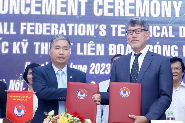Ông Koshida Takeshi trở thành Giám đốc kỹ thuật Liên đoàn Bóng đá Việt Nam - Anh 1