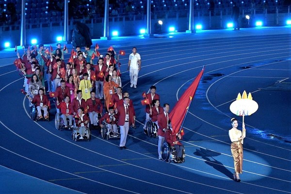 Ấn tượng Lễ khai mạc ASEAN Para Games 12 - Anh 5