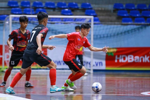Xác định 4 đội mạnh nhất tại Giải Futsal Sinh viên khu vực Tây Nguyên 2023 - Anh 2