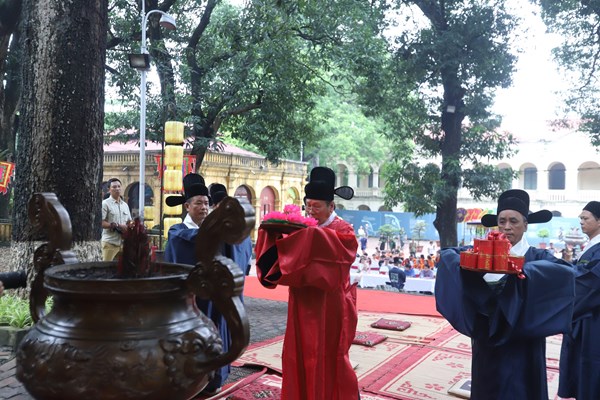 Tái hiện nghi lễ Tết Đoan Ngọ xưa tại Hoàng thành Thăng Long - Anh 2