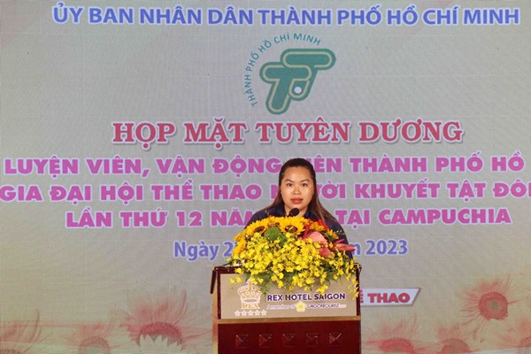 TP.HCM khen thuong cac HLV, VDV dat thanh tich cao tai ASEAN Para Games 12 - Anh 2