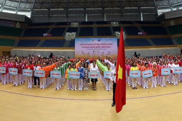 Đà Nẵng: Hơn 600 vận động viên tranh tài Thể dục dưỡng sinh toàn quốc - Anh 1
