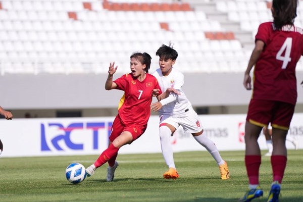 U19 nữ Việt Nam ngược dòng vào chung kết giải Đông Nam Á - Anh 1