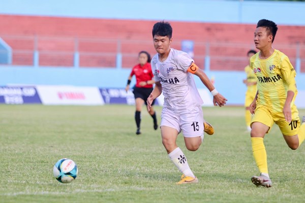 U13 Sông Lam Nghệ An lên ngôi vô địch Giải bóng đá thiếu niên toàn quốc - Anh 2