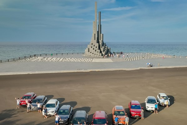 300 xe VinFast tham dự Wonder Trip 2023 – Sự kiện offline xe Việt lớn nhất từ trước tới nay - Anh 7