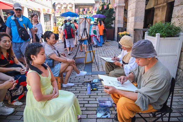 Lễ hội Văn hóa Việt Pháp lần đầu tiên tại Sun World Ba Na Hills - Anh 2