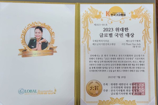 Hai nữ nhà văn Việt Nam được trao Giải thưởng lớn Hàn Quốc năm 2023 - Anh 1