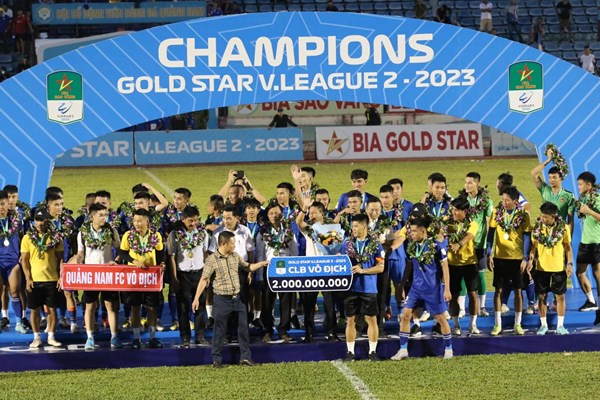 Quảng Nam vô địch giải hạng Nhất, thăng hạng V.League - Anh 2