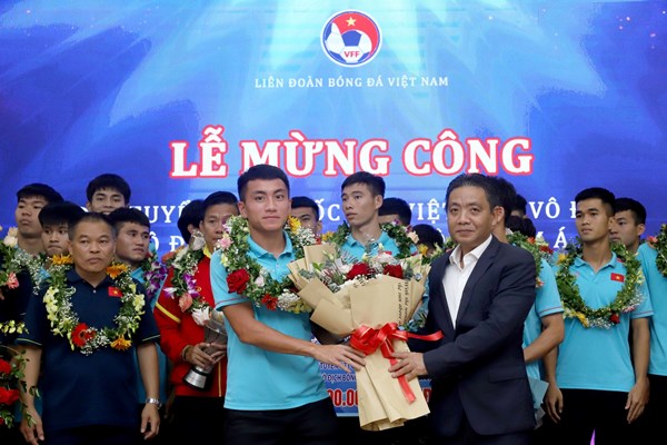 U23 Việt Nam vô địch Đông Nam Á: Hành trang cho tương lai - Anh 1