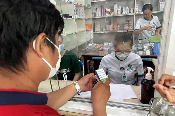 Quảng Nam: Trong vòng 20 ngày, gần 42.000 ca đau mắt đỏ - Anh 1